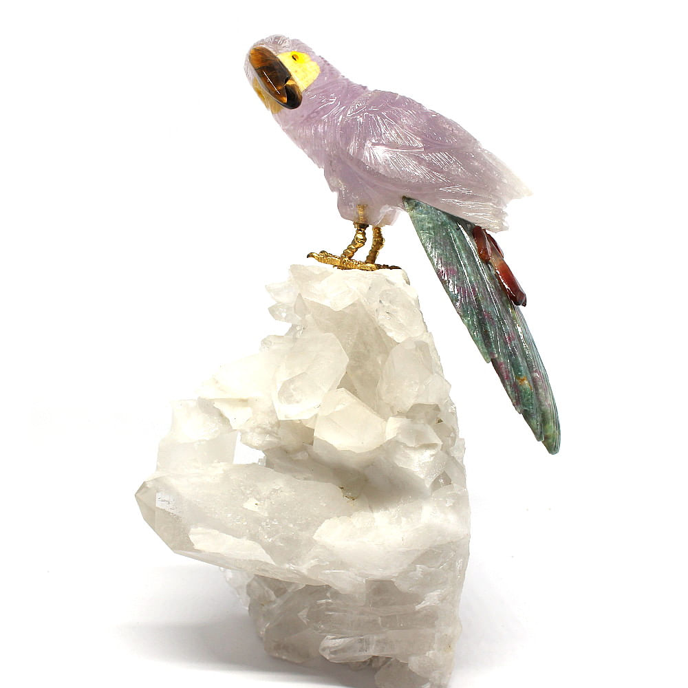 Escultura “Arara” em Cristal de Quartzo e Ametista Escultura “Arara” em Cristal de Quartzo e Ametista