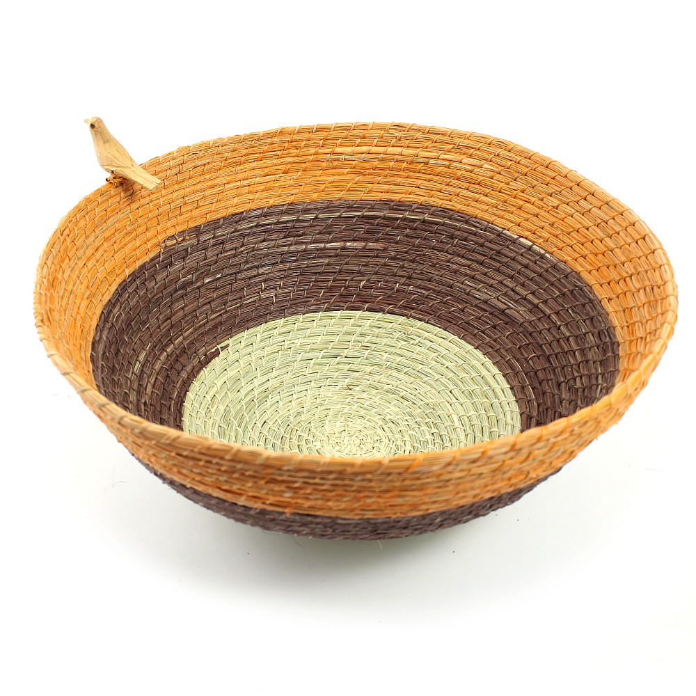 Cesto em Tons Terrosos com 1 Passarinho Cesto em Tons Terrosos com 1 Passarinho