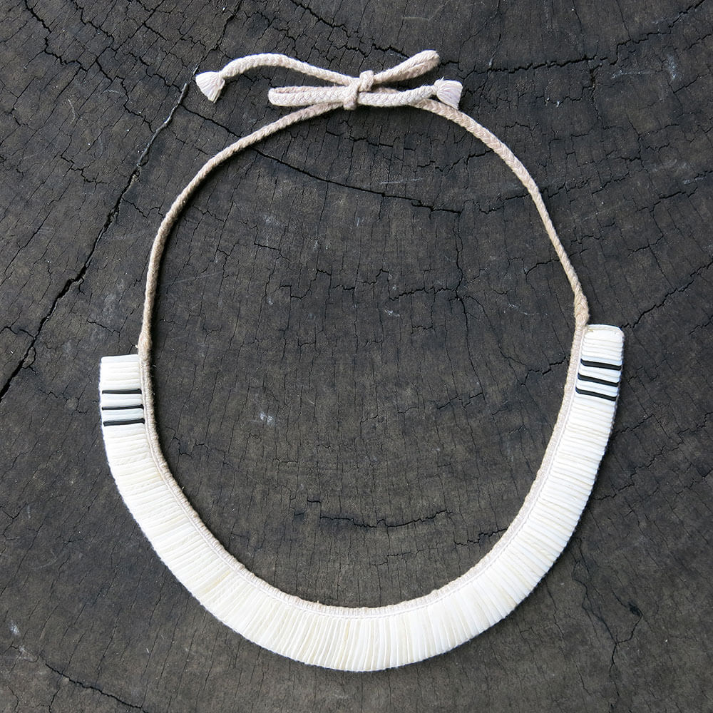 Colar de conchas grandes Colar de conchas grandes