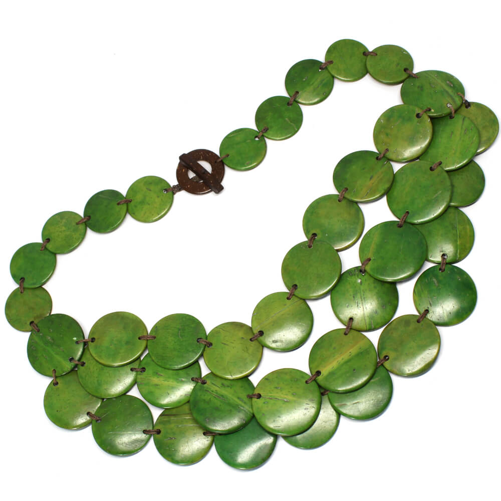 Biojoia colar de Coco tingido na cor verde Biojoia colar de Coco tingido na cor verde