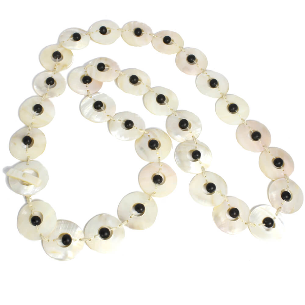 Biojoia colar de Madrepérola e semente de Açaí Biojoia colar de Madrepérola e semente de Açaí