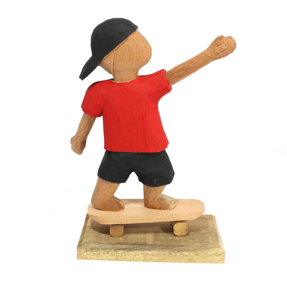 Escultura em madeira Escultura em madeira