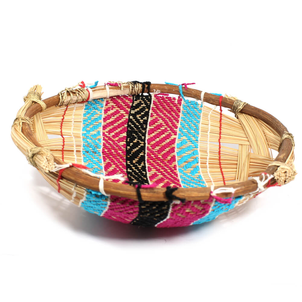 Cesto indígena rosa, azul e preto Cesto indígena rosa, azul e preto